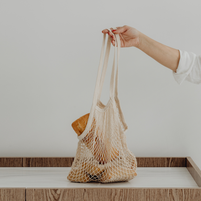 How to Pack a Grocery Bag with Ease at the Store